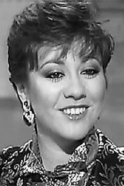 María Casanova headshot