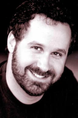Andrew McNee headshot