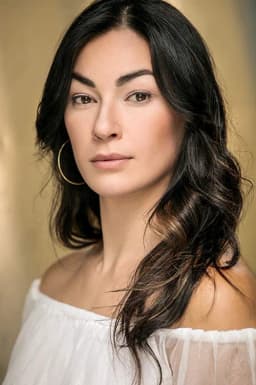 Kristina Lao headshot