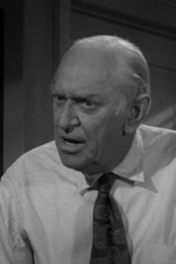 Harry Tyler headshot