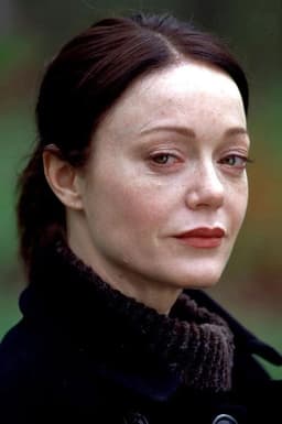 Rebecca Jenkins headshot