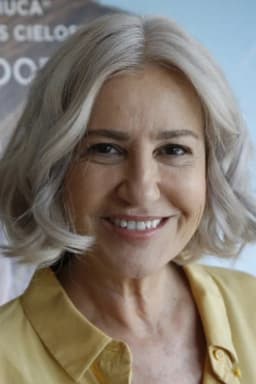 Mercedes Morán headshot
