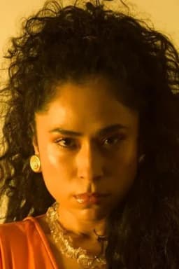 Mayra Batalla headshot