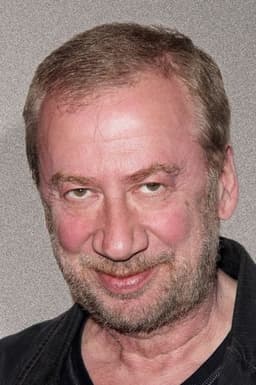 Elya Baskin headshot