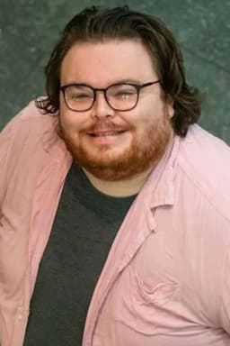 Eddy MacKenzie headshot