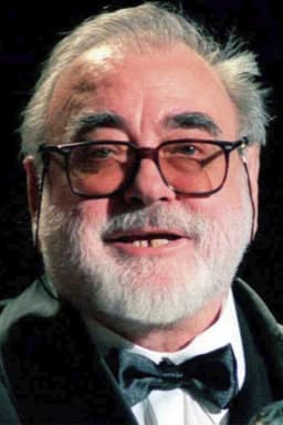 Miguel Picazo headshot