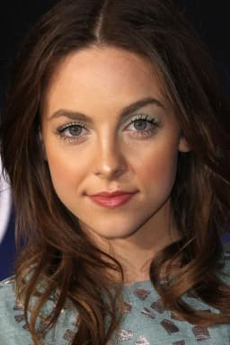 Brittany Curran headshot