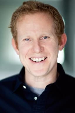Andrew Miller headshot