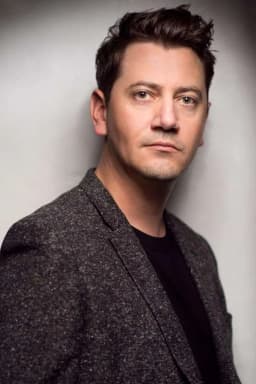Hamish Michael headshot