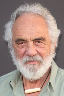 Tommy Chong headshot