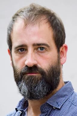Iñigo Aranburu headshot
