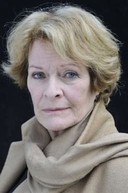 Janet Suzman headshot