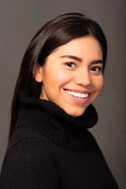 Karla Garrido headshot