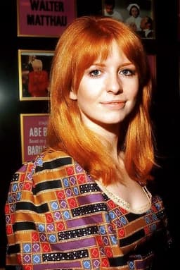 Jane Asher headshot