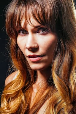 Allison Lange headshot