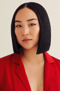 Greta Lee headshot