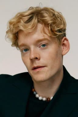 Lucas Lynggaard Tønnesen headshot