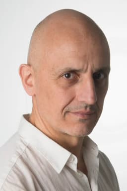 Alberto Jiménez headshot