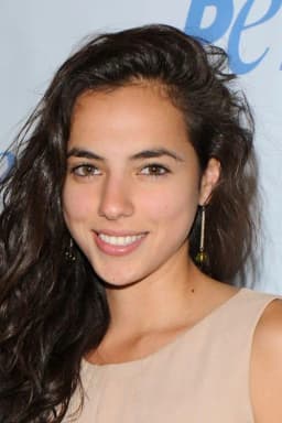 Cristina Rodlo headshot