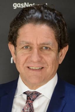 Pedro Casablanc headshot