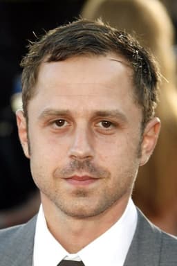 Giovanni Ribisi headshot