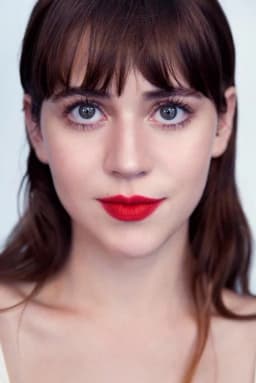Tessa Ía headshot