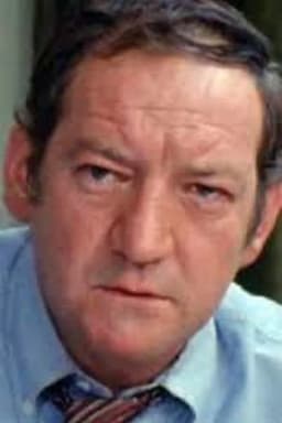 Georges Staquet headshot