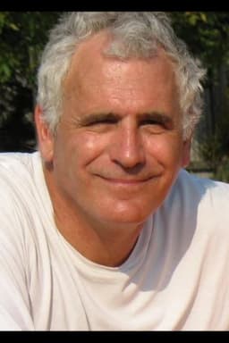 Mark Lewis headshot
