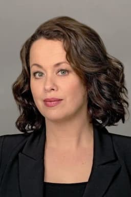 Neilí Conroy headshot