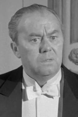 Arthur Young headshot