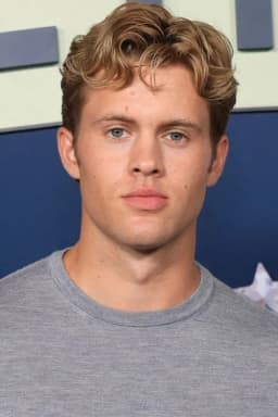 Samuel Braun headshot