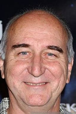 Eric Server headshot