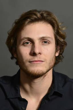 Eusebio Arenas headshot