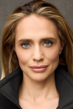 Eli Jane headshot