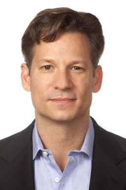 Richard Engel headshot