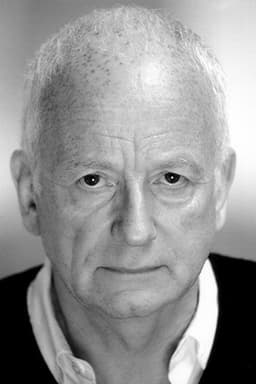 Ian McDiarmid headshot