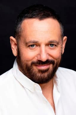 Pepón Nieto headshot