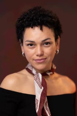 Daiana Madeira headshot