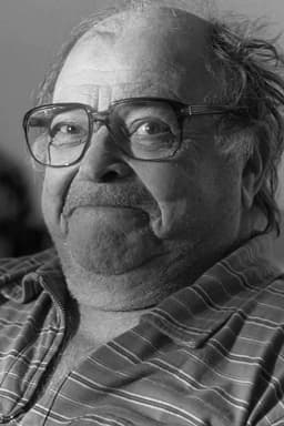 Sydney Lassick headshot