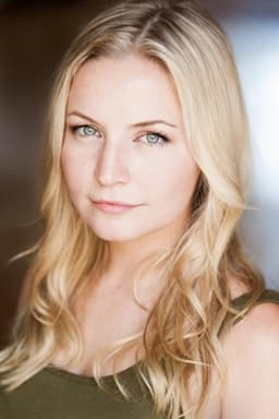 Lindsey Haun headshot