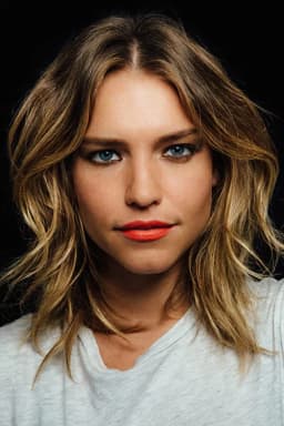 Jess Varley headshot