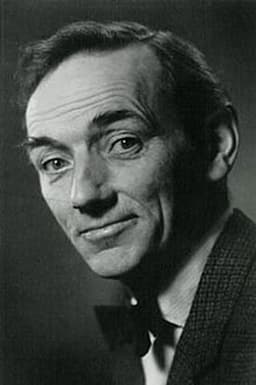 Sam Kydd headshot