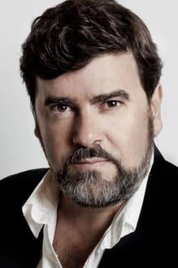 Fernando Soto headshot