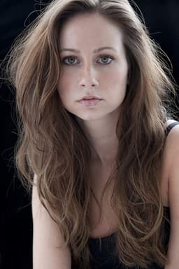 Heather Hogan headshot