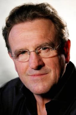 Christopher Malcolm headshot