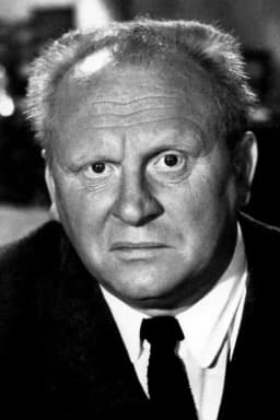 Gert Fröbe headshot