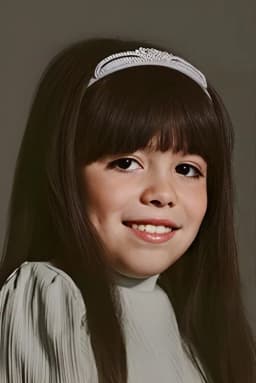 Saori Gurza headshot