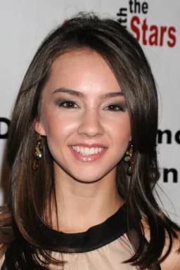 Lexi Ainsworth headshot