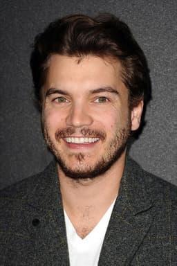 Emile Hirsch headshot