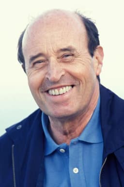 Juanjo Menéndez headshot